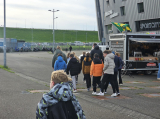 S.K.N.W.K.-jeugd bezoekt wedstrijd uit Keukenkampioendivisie tussen ADO Den Haag en Helmond Sport (12-04-2023) (16/149)